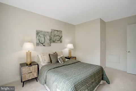 $699,000 | 9674 Scotch Haven Drive, Vienna, VA 22181