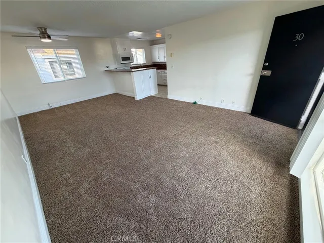 $2,195 | 931 West 19th Street, Unit 30, Costa Mesa, CA 92627