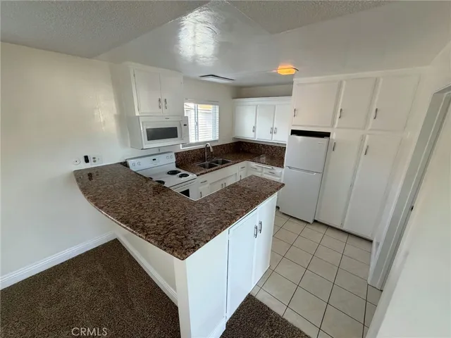 $2,195 | 931 West 19th Street, Unit 30, Costa Mesa, CA 92627