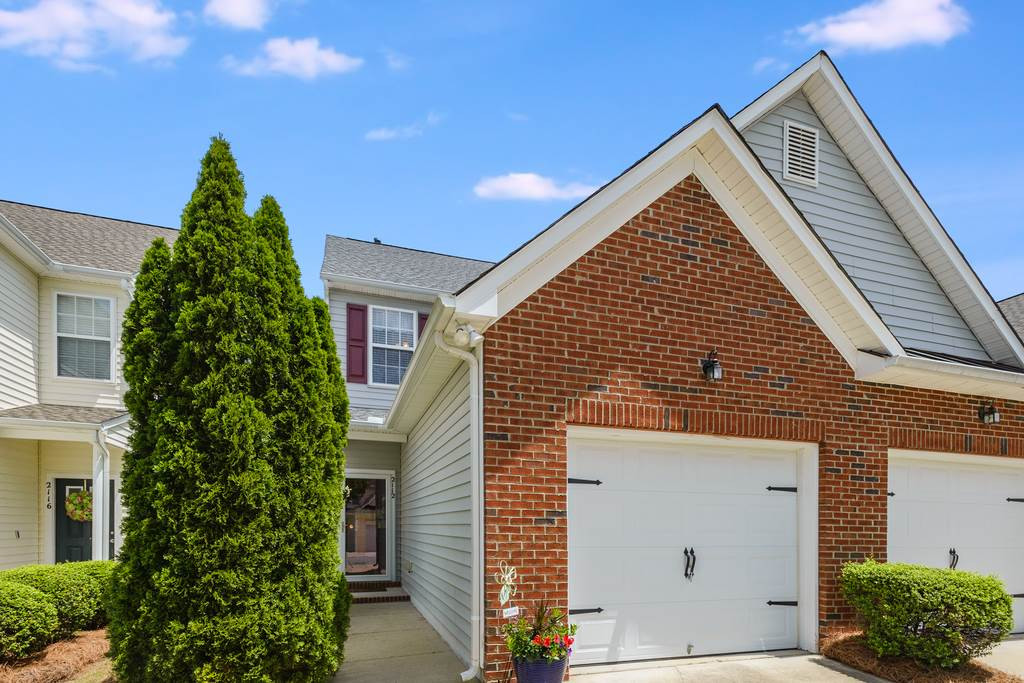 2112 Persimmon Ridge Drive Raleigh, NC 27604 - Photo 2 of 26 Photo 2