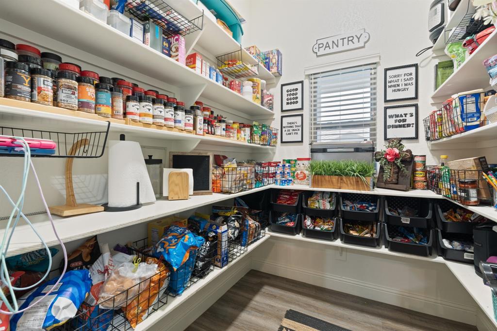 121 Treys Way Godley, TX 76044 - Photo 12 of 32