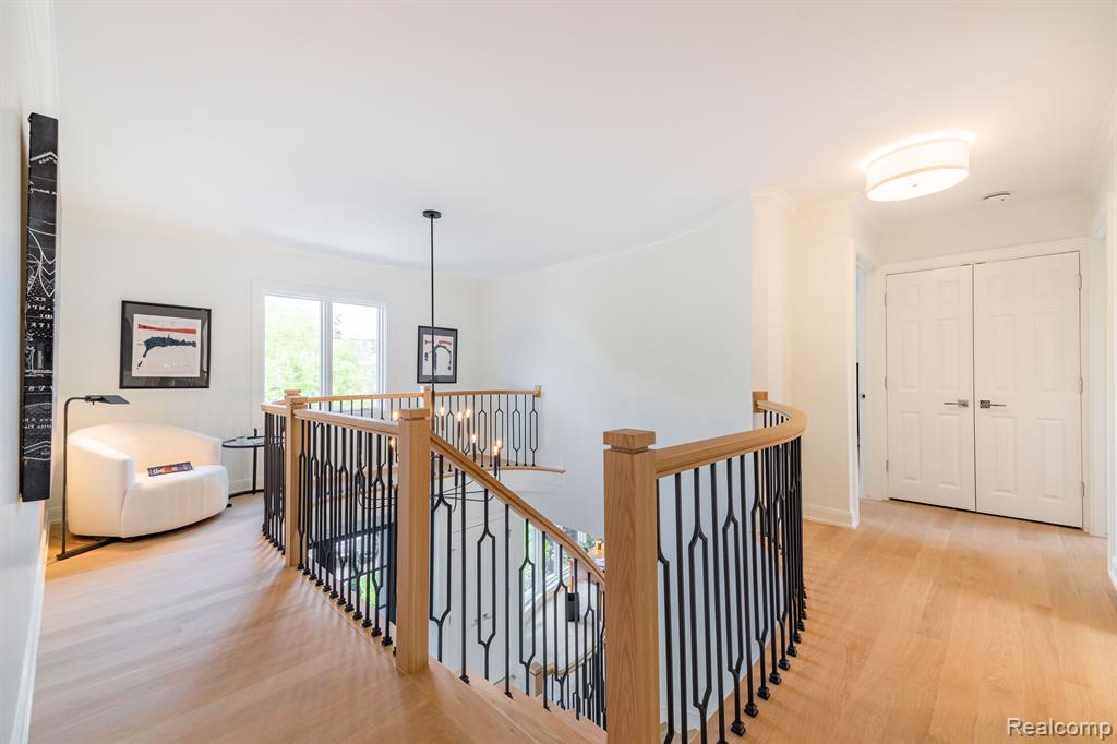 655 Canterbury Road Grosse Pointe Woods, MI 48236 - Photo 31 of 58