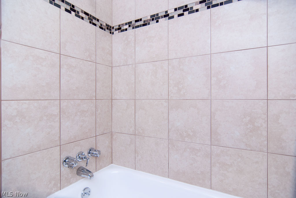163 Brush Road Cleveland, OH 44143 - Photo 6 of 11 Gallery Image 6