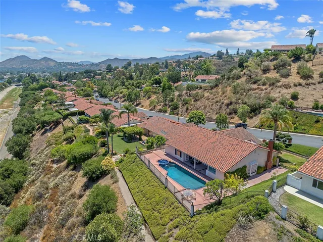 $2,150,000 | 2039 Channelford Road, Westlake Village, CA 91361
