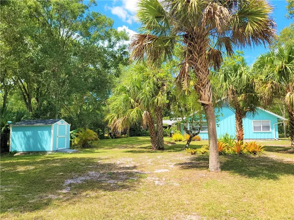 $2,100 | 6515 5th Street, Vero Beach, FL 32968