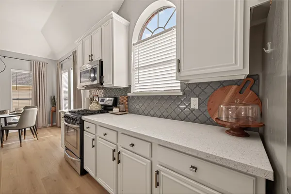 $375,000 | 405 PecanGrove, Dickinson, TX 77539