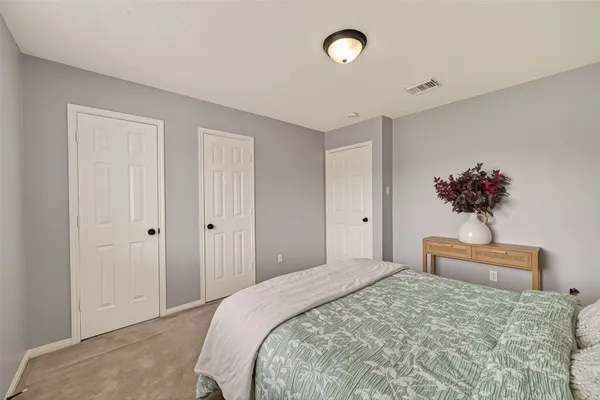 $375,000 | 405 PecanGrove, Dickinson, TX 77539