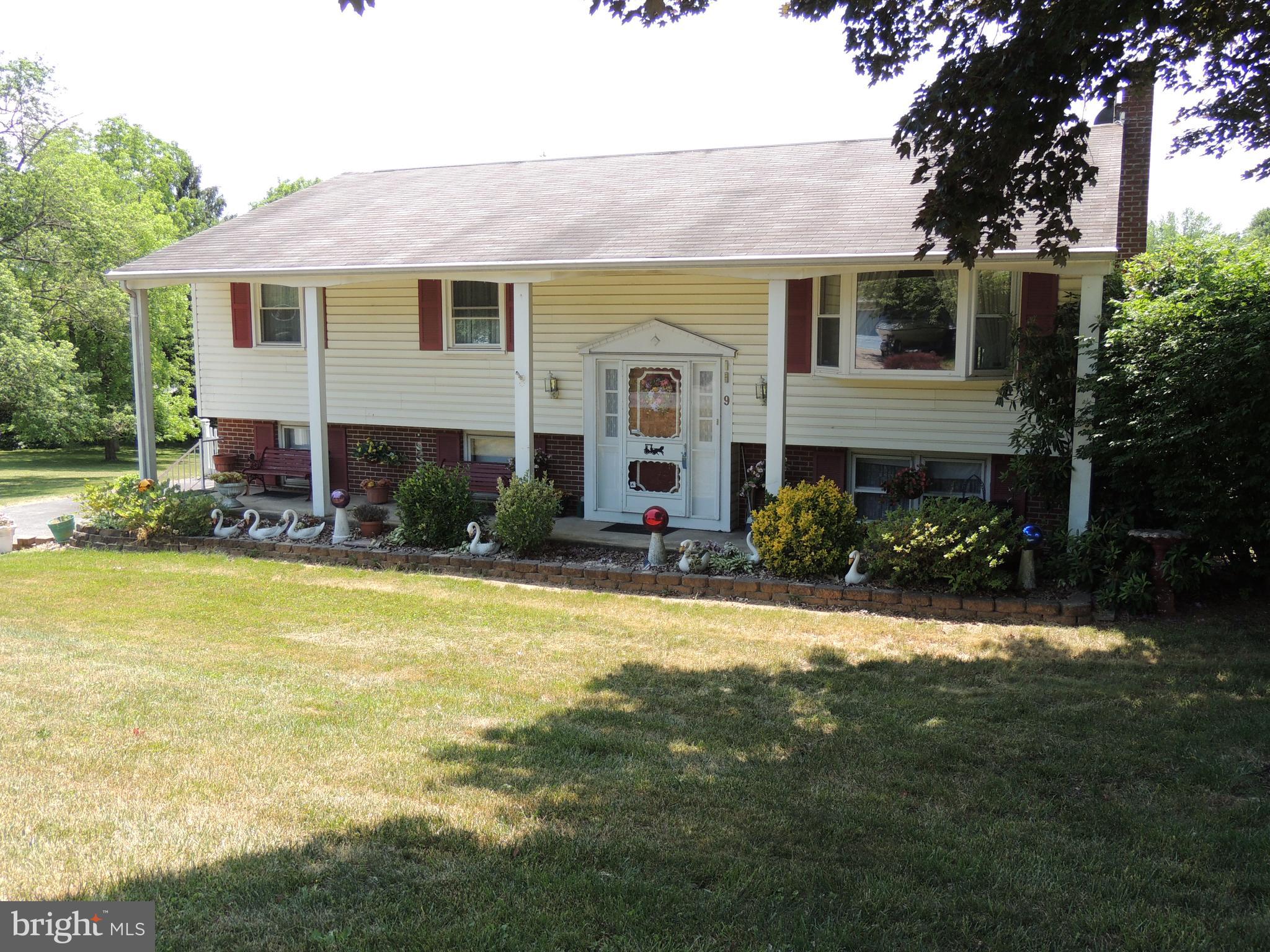 9 Washington Road New Freedom, PA 17349 - Photo 3 of 40 Gallery Image 3