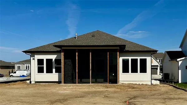 $876,032 | 17408 Parkhill Street, Overland Park, KS 66221
