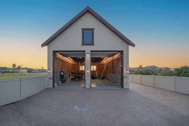 a view of house with swimming pool