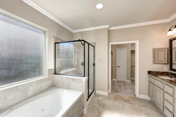 $829,000 | 11 Red Wagon Drive, Spring, TX 77389