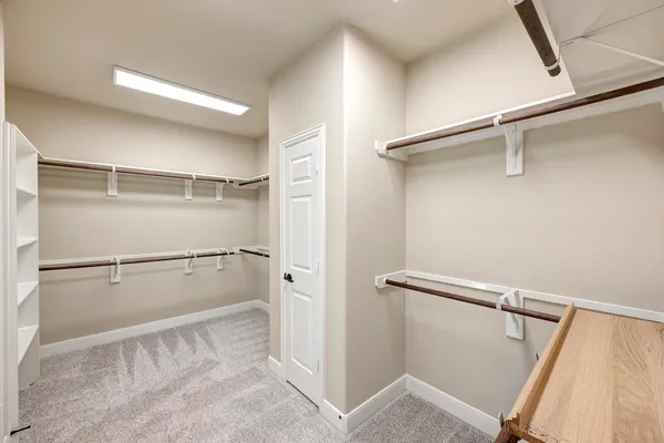 $829,000 | 11 Red Wagon Drive, Spring, TX 77389