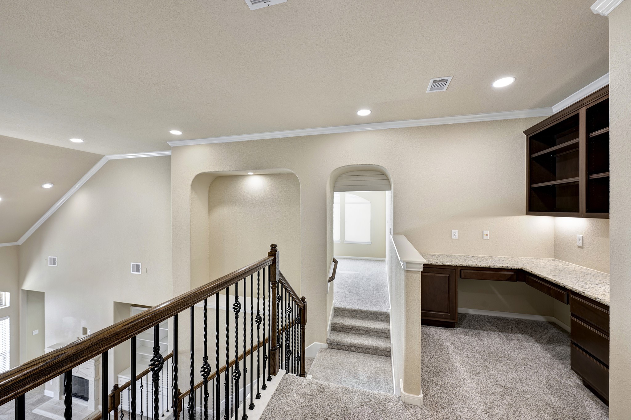 11 Red Wagon Drive Spring, TX 77389 - Photo 18 of 31 A secondary work space is located at the top of the landing. Perfect for homework, a second office, or a craft area!