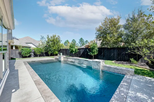 $829,000 | 11 Red Wagon Drive, Spring, TX 77389