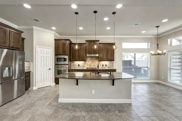 $829,000 | 11 Red Wagon Drive, Spring, TX 77389