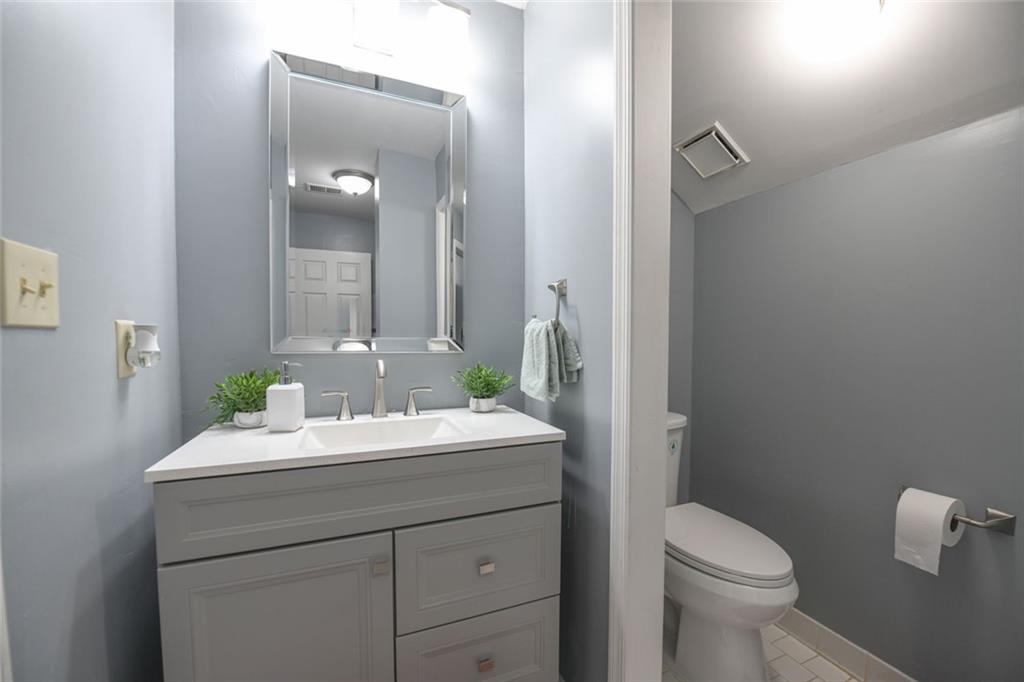 304 Bridle Path Marietta, GA 30068 - Photo 26 of 33