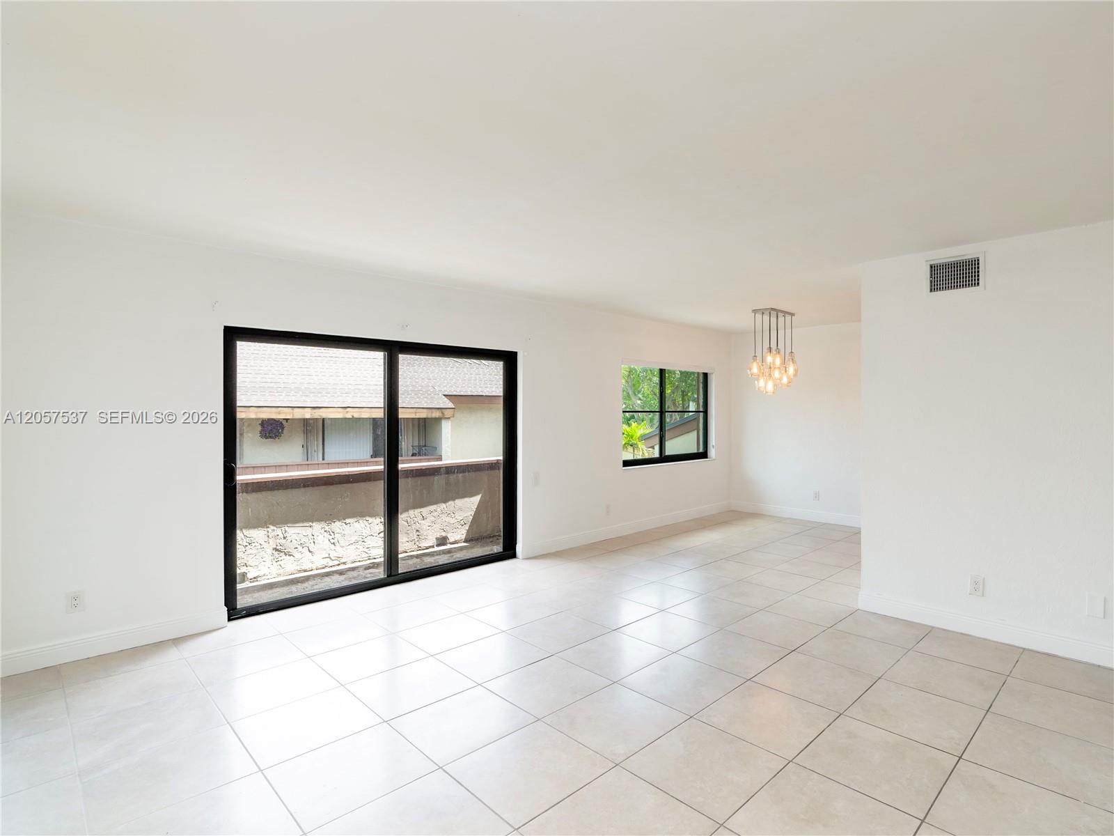 11549 Southwest 109th Road, Unit 27D Miami, FL 33176 - Photo 3 of 21