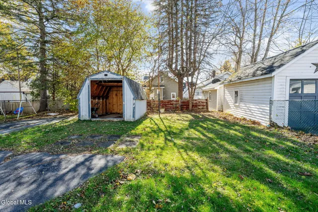 $249,900 | 317 Glen Avenue, Scotia, NY 12302