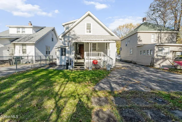 $249,900 | 317 Glen Avenue, Scotia, NY 12302