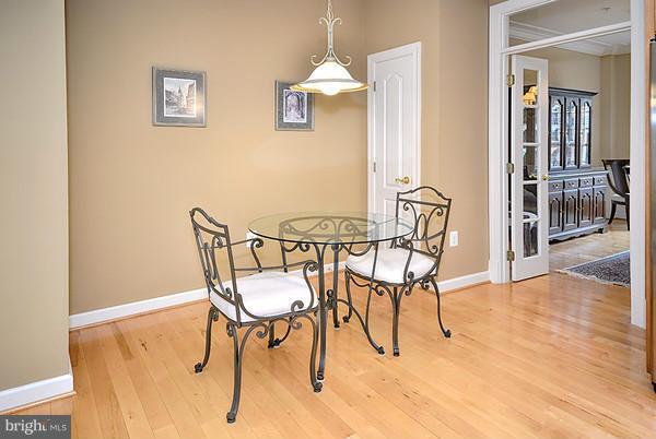 47753 Ramshead Terrace Sterling, VA 20165 - Photo 15 of 30 Kitchen