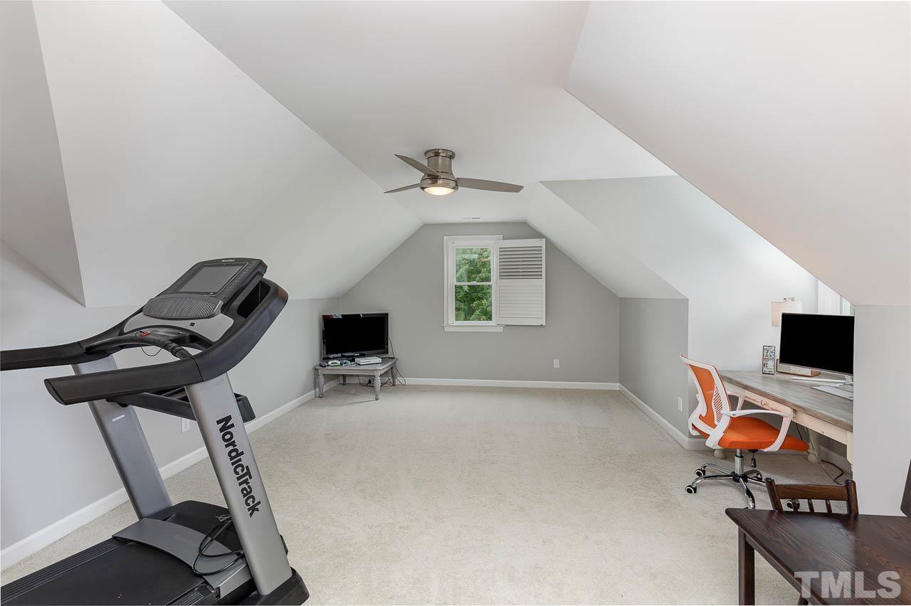 6701 Pointe Vista Circle Raleigh, NC 27615 - Photo 9 of 11 Gallery Image 9