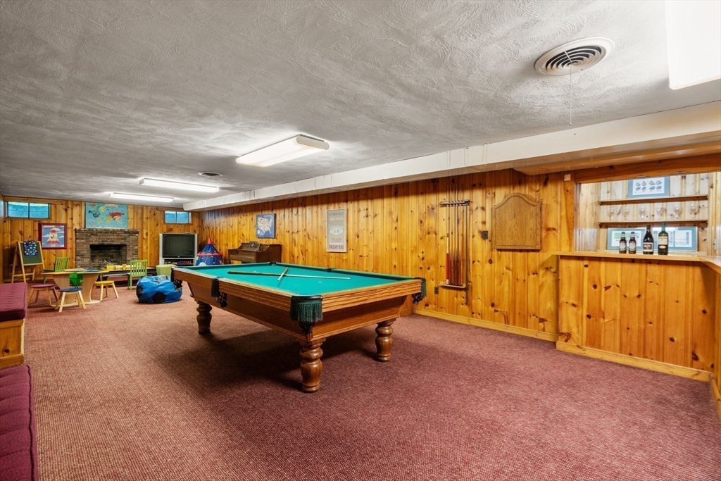 26 Cart Path Road Weston, MA 02493 - Photo 37 of 41 Gallery Image 37