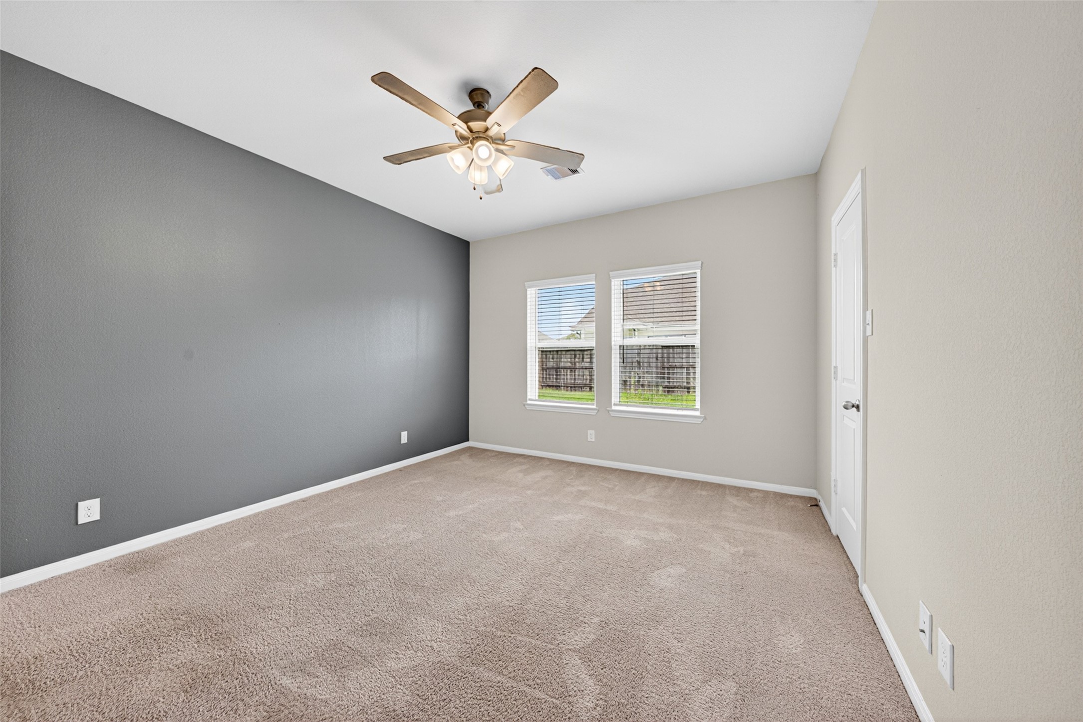 2429 Abbot Brk Drive Rosharon, TX 77583 - Photo 23 of 43