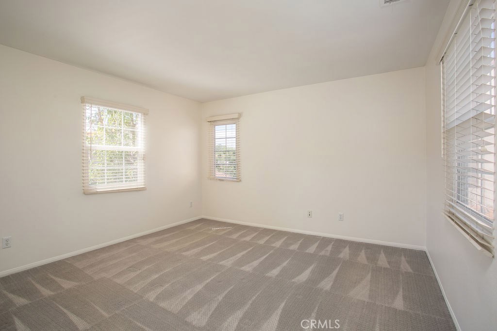 50 Duet Irvine, CA 92603 - Photo 7 of 15 Master bedroom is spacious.