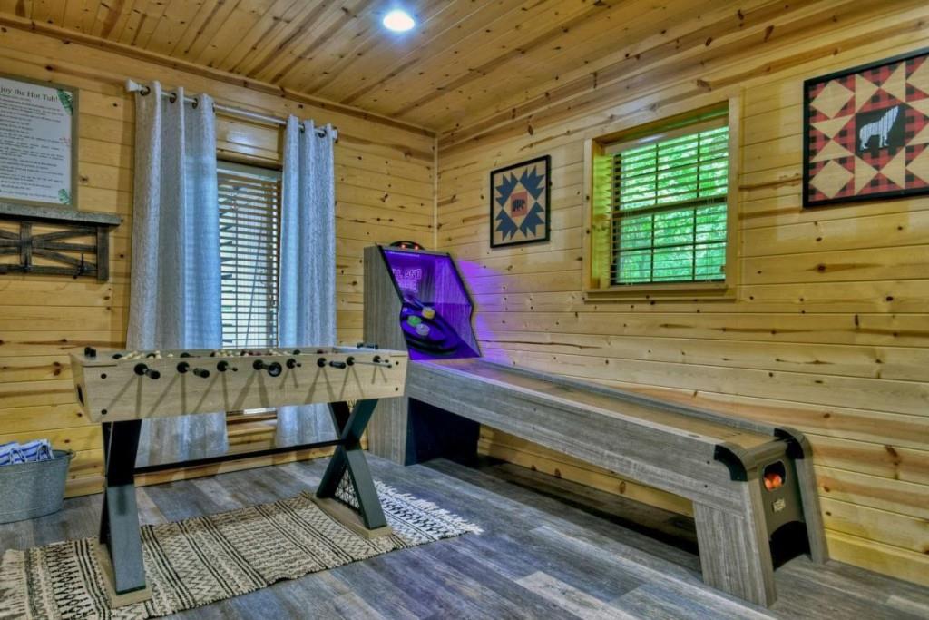 181 Ridge Circle Blue Ridge, GA 30513 - Photo 40 of 59 a bench sitting in front of a building