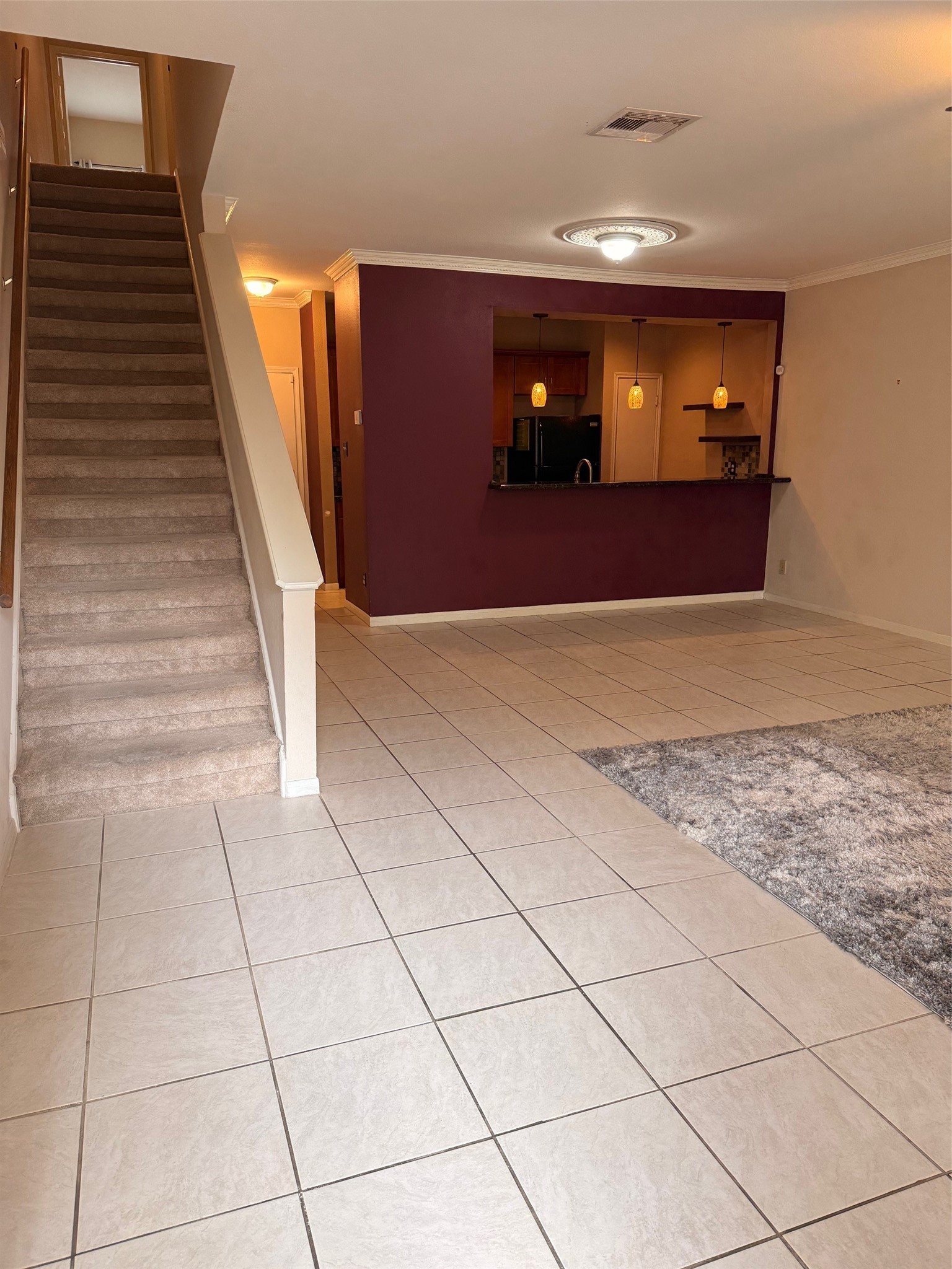 4001 Tanglewilde Street, Unit 811 Houston, TX 77063 - Photo 3 of 38 a view of entryway and hall