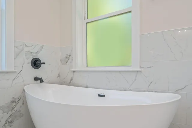 $949,999 | 22 Shalimar Drive, Shalimar, FL 32579