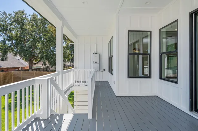 $949,999 | 22 Shalimar Drive, Shalimar, FL 32579