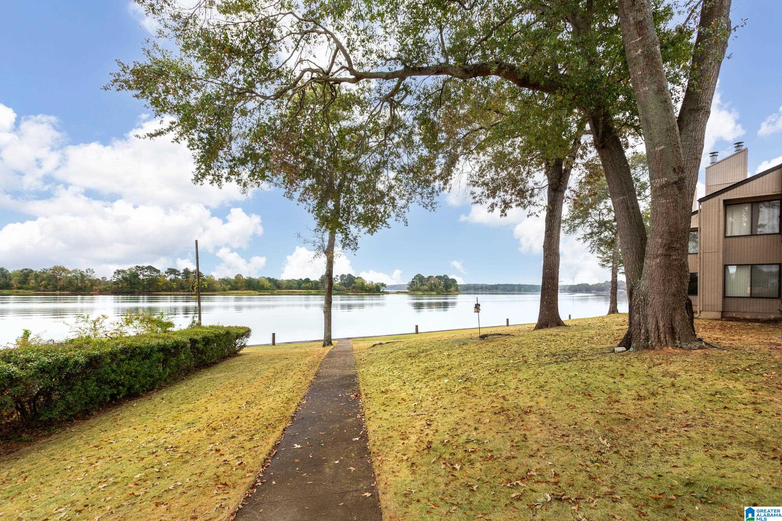 101 Paradise Isle, Unit 101 Riverside, AL 35135 - Photo 3 of 55