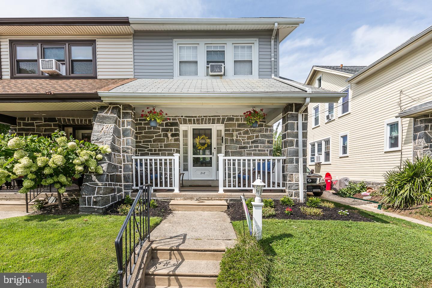 218 South Manoa Road Havertown, PA 19083 - Photo 1 of 39