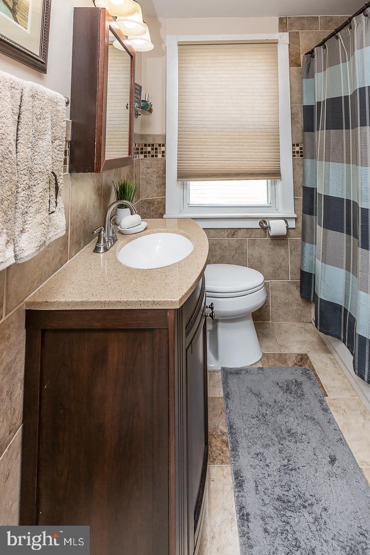 218 South Manoa Road Havertown, PA 19083 - Photo 25 of 39