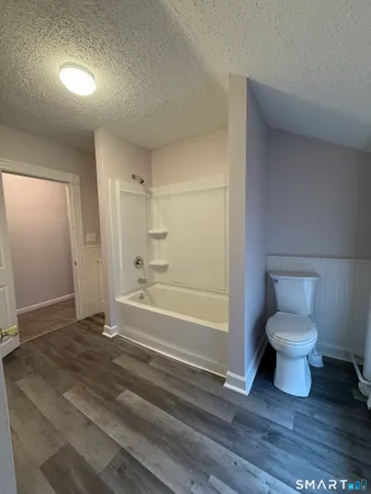 $2,100 | 192 High Street, Sprague, CT 06330