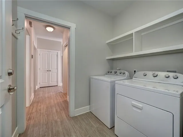 a view of utility room with washer and dryer