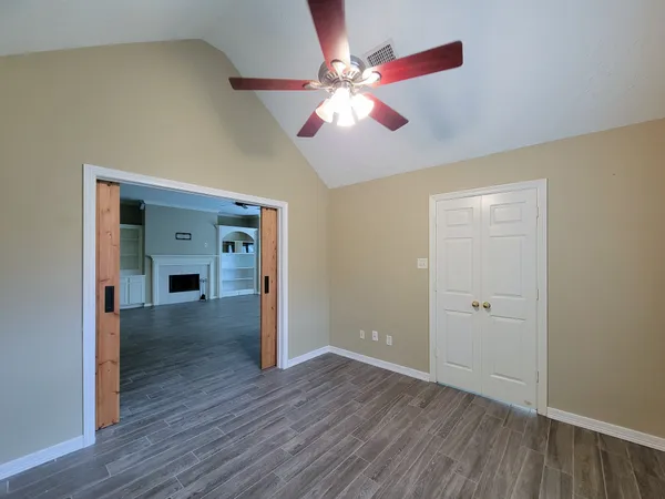 $2,300 | 18511 Falcon Crest Drive, Humble, TX 77346