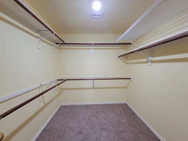 $2,300 | 18511 Falcon Crest Drive, Humble, TX 77346