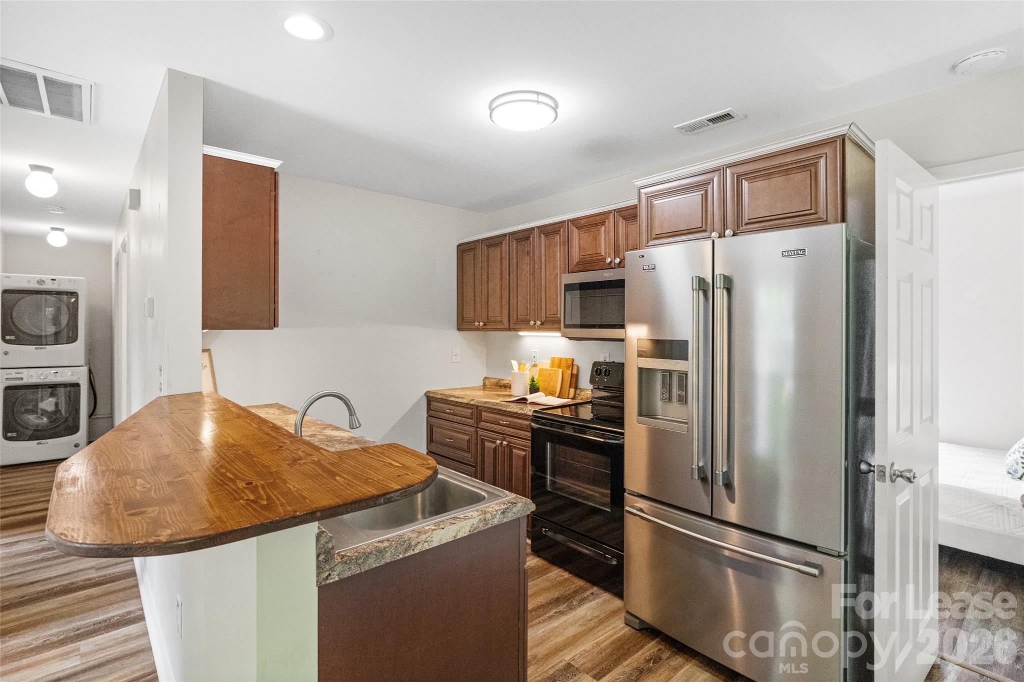 6602 Porterfield Road Charlotte, NC 28226 - Photo 5 of 17