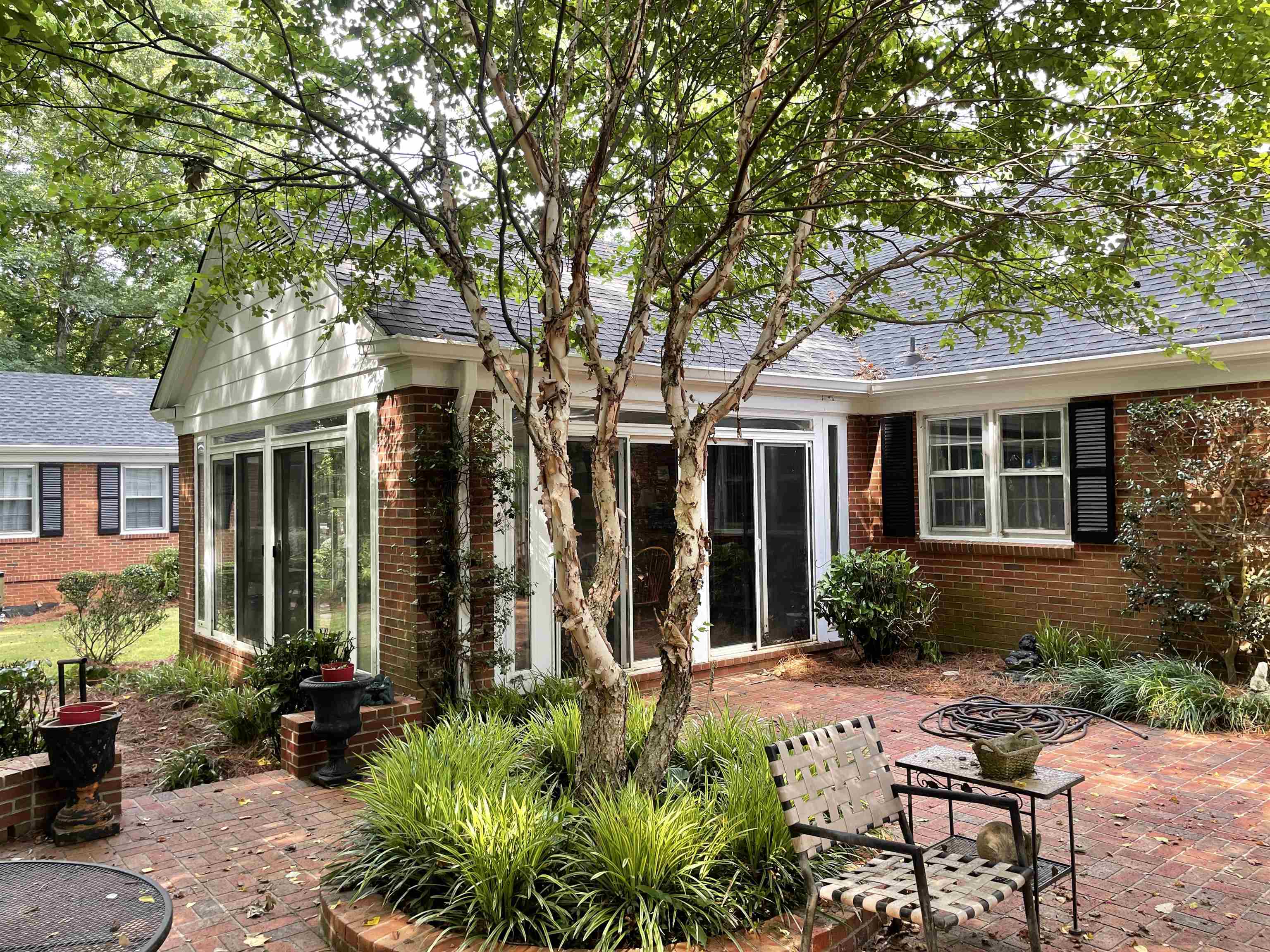 704 Brookfield Road Spartanburg, SC 29302 - Photo 3 of 36 Gallery Image 3