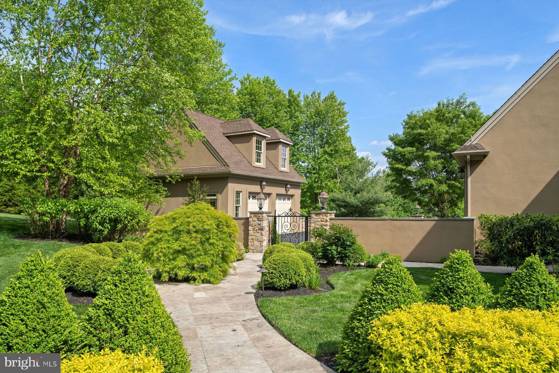 205 Wecks Pond Road New Hope, PA 18938 - Photo 41 of 44 Walkway to garages