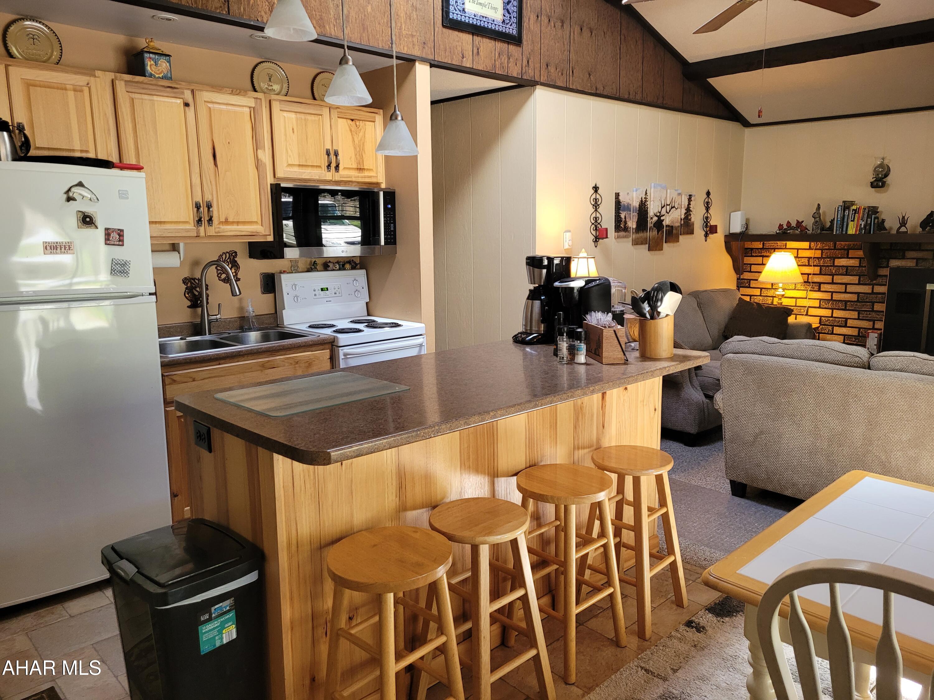 375 Troxell Spring Road Flinton, PA 16640 - Photo 12 of 55