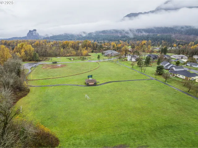 $525,000 | 1223 Island Way, North Bonneville, WA 98639