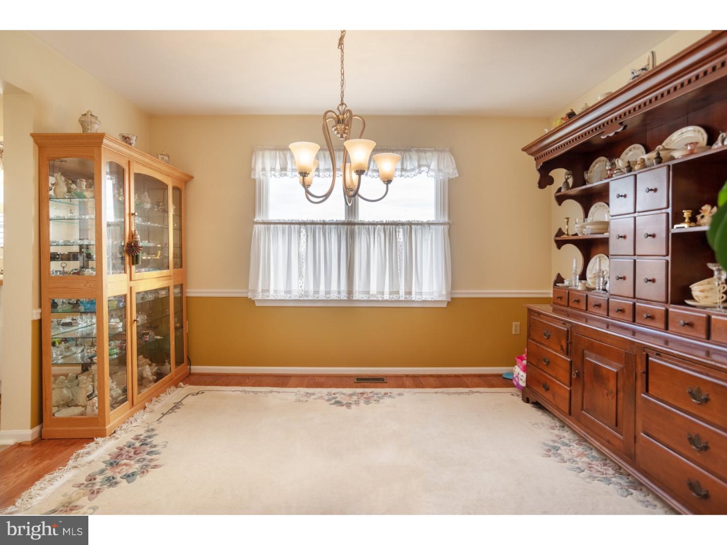 1108 Pepper Ridge Drive Reading, PA 19606 - Photo 5 of 21 Dining Room