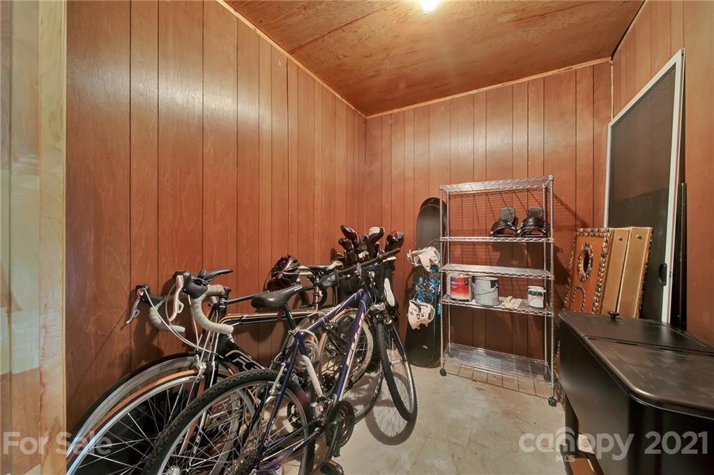 1014 Queens Road, Unit C Charlotte, NC 28207 - Photo 24 of 26 Gallery Image 24