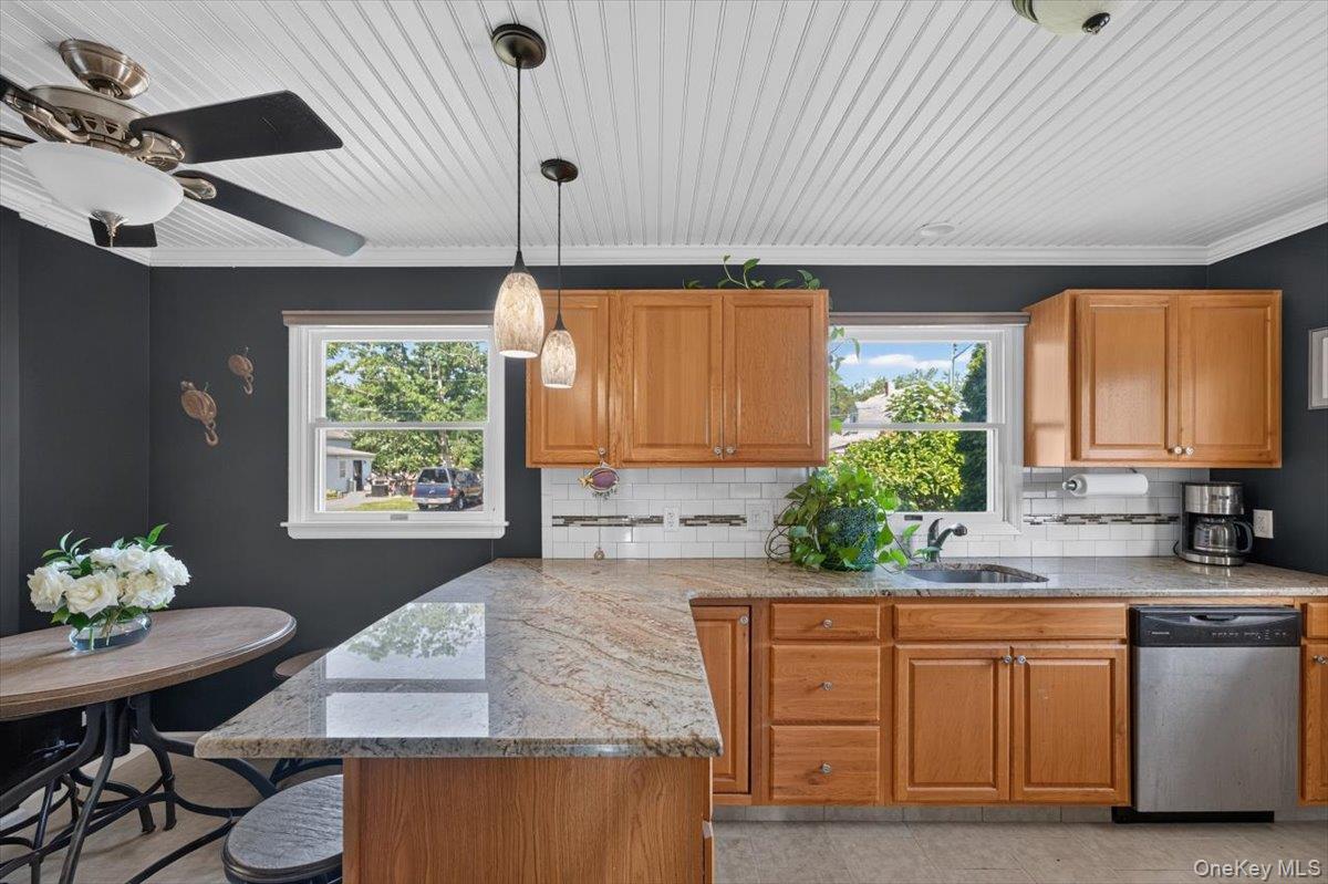 66 Fuoco Road Bellport, NY 11713 - Photo 11 of 19