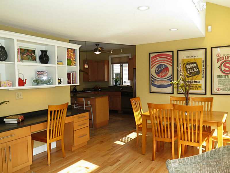 3 Catalpa Road Providence, RI 02906 - Photo 8 of 25 Den/Family/Great Room.