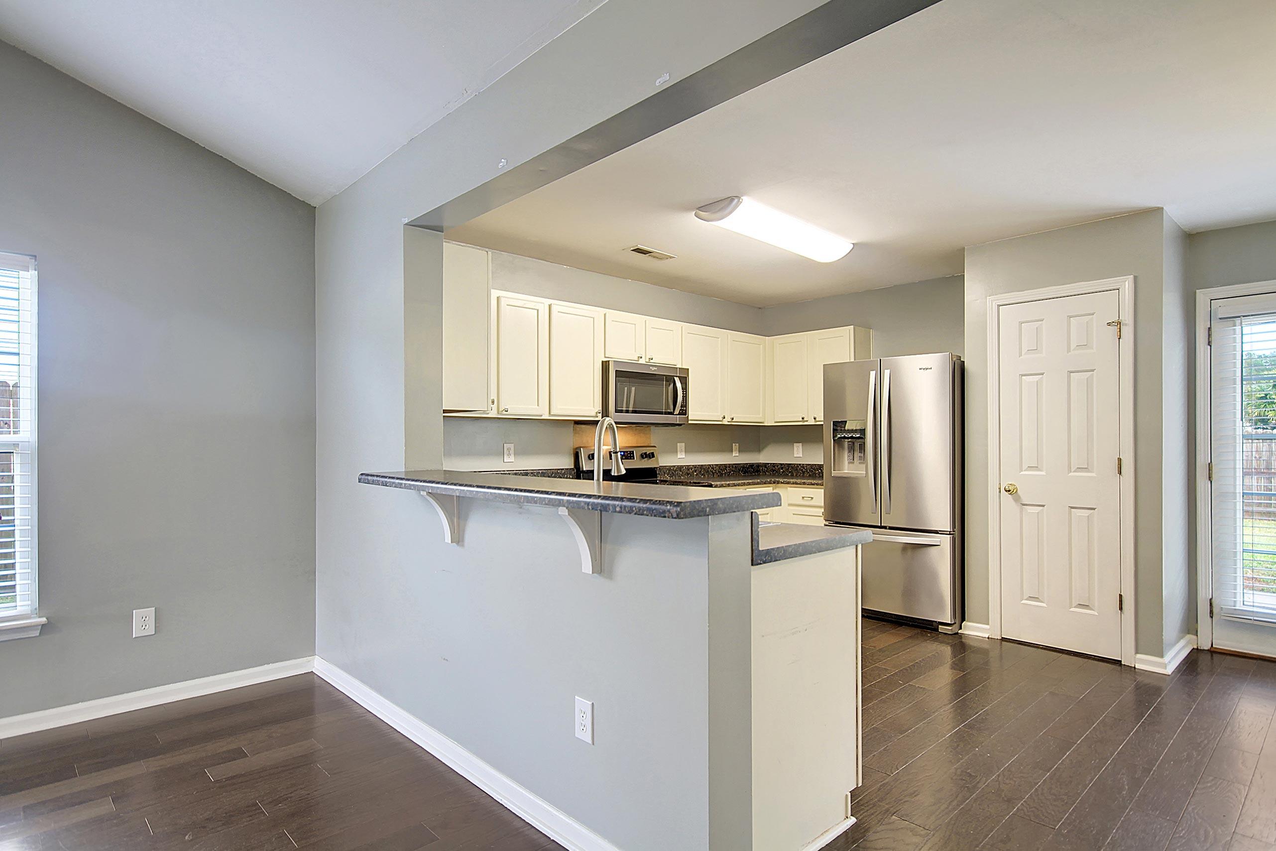 307 Edenton Road Goose Creek, SC 29445 - Photo 10 of 24 Kitchen