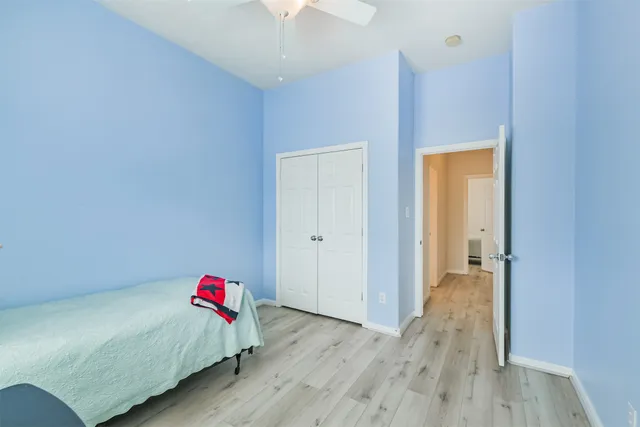 $330,000 | 15951 West Bellefontaine Way, Tomball, TX 77377